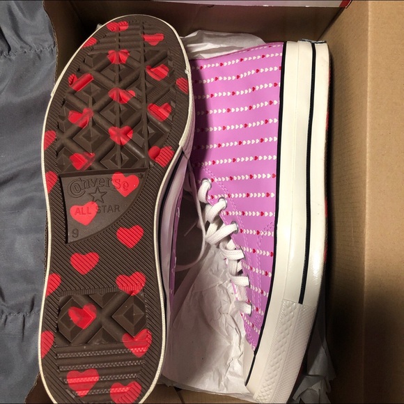 Converse - Picture 3 of 4